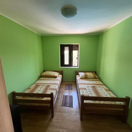 Apartments Mudric Херцег-Новий Екстер'єр фото